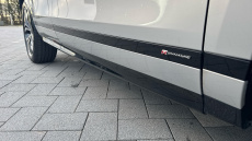 Land Rover Range Rover Evoque 1.5 P300e R-Dynamic HSE 5dr Auto Hatchback